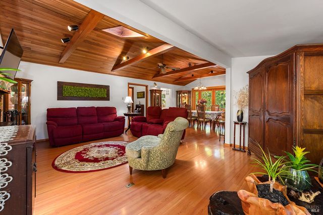 20721 Monte Rio Ave, Monte Rio, CA 95462