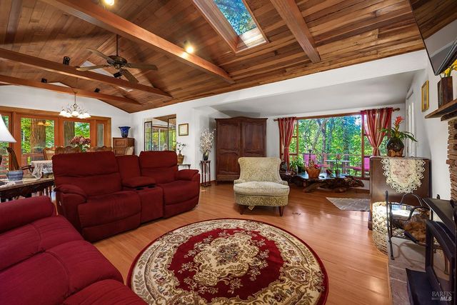 20721 Monte Rio Ave, Monte Rio, CA 95462