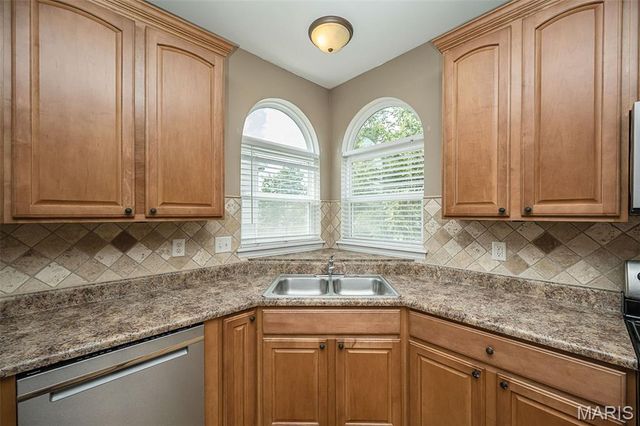 853 Dylan Drive, Wentzville, MO 63385