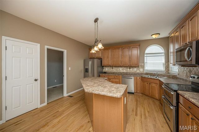 853 Dylan Drive, Wentzville, MO 63385