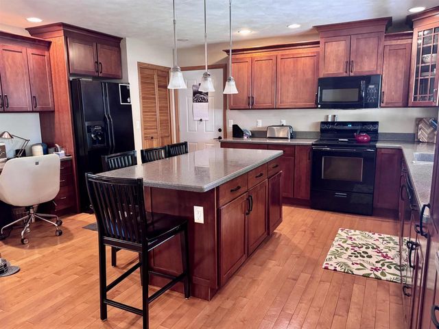 4520 Hearthridge Drive, Janesville, WI 53546