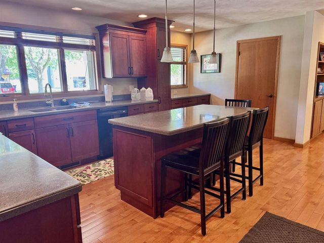 4520 Hearthridge Drive, Janesville, WI 53546