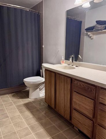 4520 Hearthridge Drive, Janesville, WI 53546