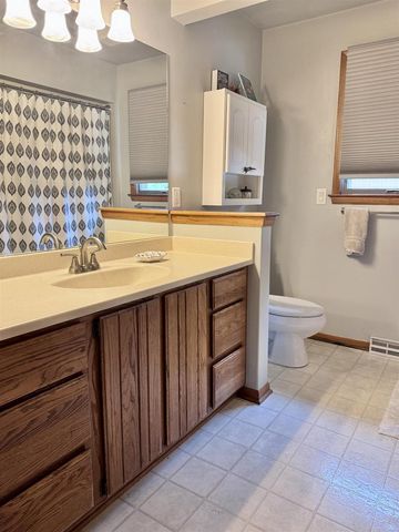 4520 Hearthridge Drive, Janesville, WI 53546