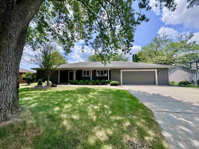 4520 Hearthridge Drive, Janesville, WI 53546