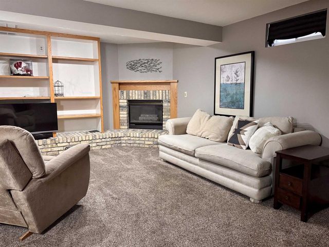 4520 Hearthridge Drive, Janesville, WI 53546