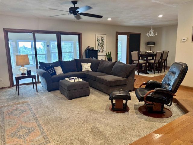 4520 Hearthridge Drive, Janesville, WI 53546