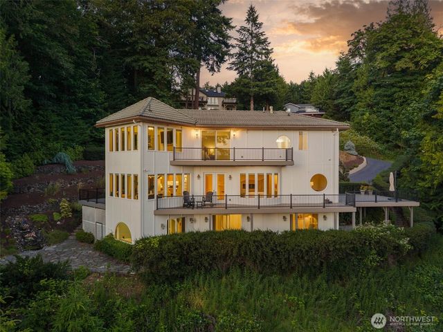 3585 Sulphur Springs Lane NW, Bremerton, WA 98310