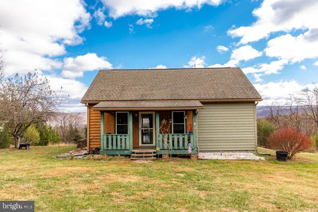 408 HAWKS NEST DR, Baker, WV 26801