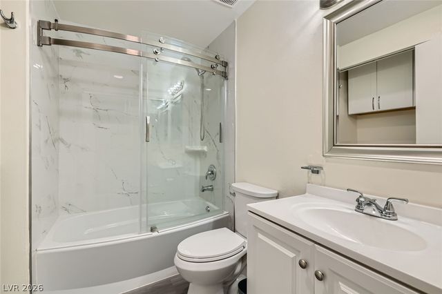 3665 Bronco Road, Las Vegas, NV 89103