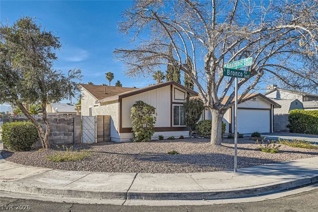 3665 Bronco Road, Las Vegas, NV 89103