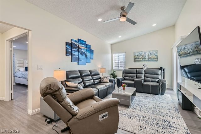 3665 Bronco Road, Las Vegas, NV 89103