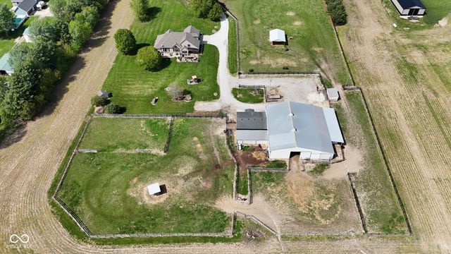 5915 E 350 N, Franklin, IN 46131
