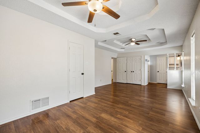 110 Bryn Mawr Lane, Waxahachie, TX 75165