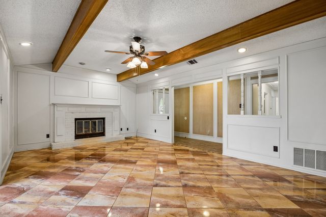 110 Bryn Mawr Lane, Waxahachie, TX 75165