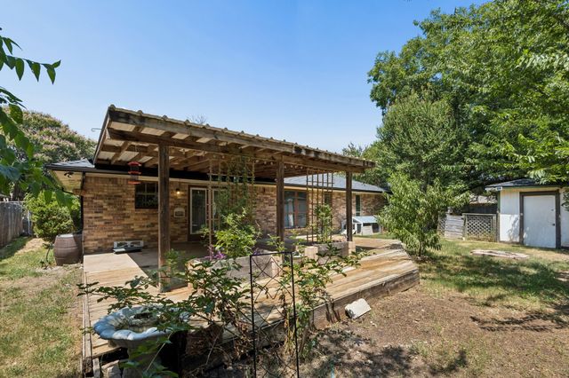 110 Bryn Mawr Lane, Waxahachie, TX 75165