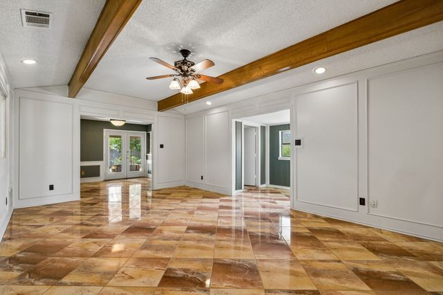 110 Bryn Mawr Lane, Waxahachie, TX 75165