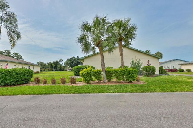 2102 HARRINGAY STREET 449, Sun City Center, FL 33573