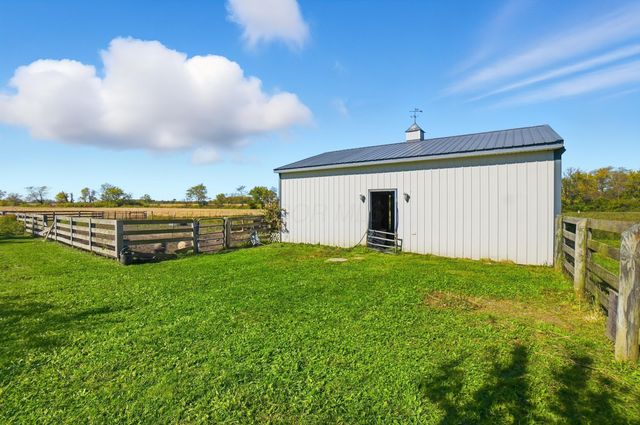 4581 US Highway 22 NE, Washington Court House, OH 43160