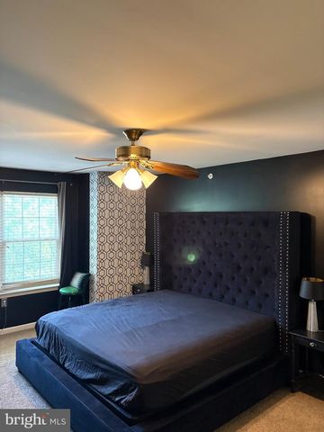 179 HIDDEN DR, Blackwood, NJ 08012