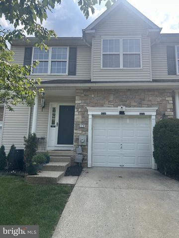 179 HIDDEN DR, Blackwood, NJ 08012