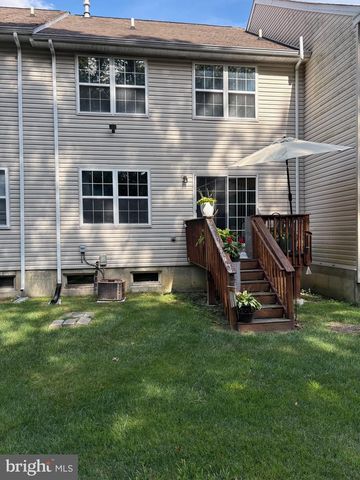 179 HIDDEN DR, Blackwood, NJ 08012