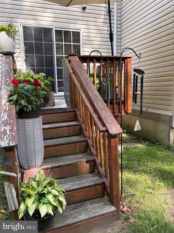 179 HIDDEN DR, Blackwood, NJ 08012