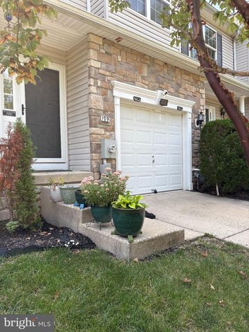 179 HIDDEN DR, Blackwood, NJ 08012