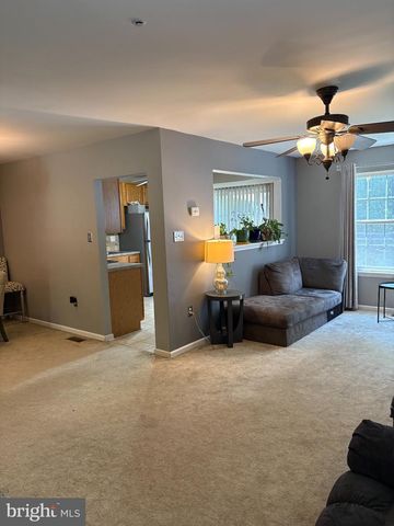 179 HIDDEN DR, Blackwood, NJ 08012