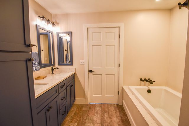 586 Schaeffer Drive, Coldwater, MI 49036