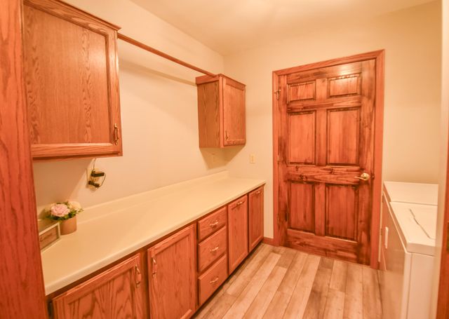 586 Schaeffer Drive, Coldwater, MI 49036