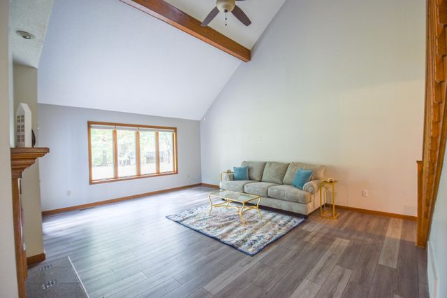 586 Schaeffer Drive, Coldwater, MI 49036