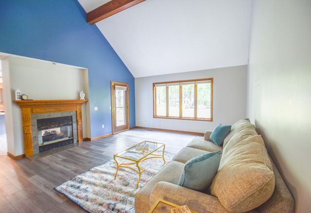 586 Schaeffer Drive, Coldwater, MI 49036