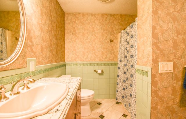 586 Schaeffer Drive, Coldwater, MI 49036