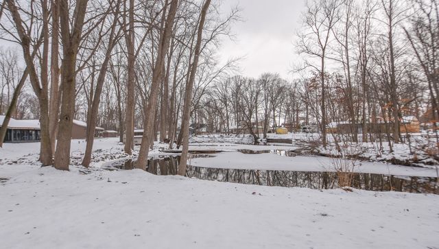 586 Schaeffer Drive, Coldwater, MI 49036