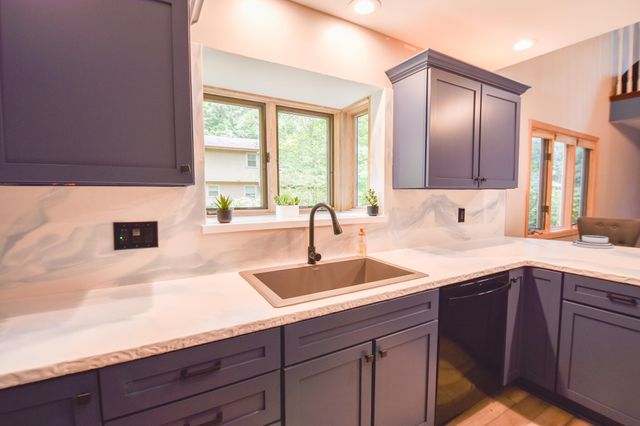 586 Schaeffer Drive, Coldwater, MI 49036