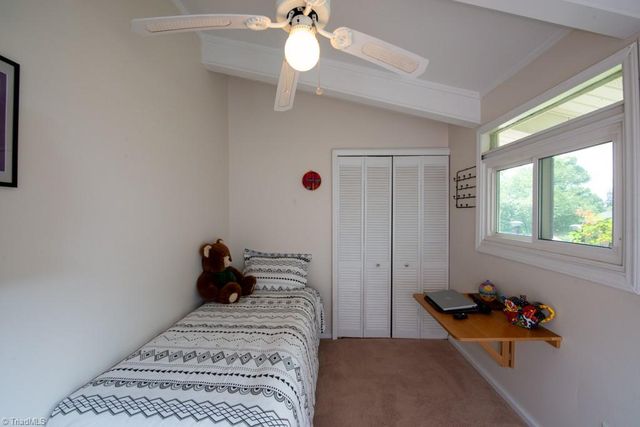 703 Locust Place, High Point, NC 27265
