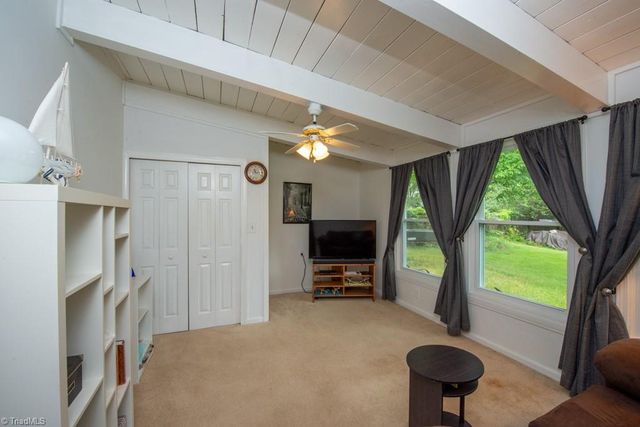 703 Locust Place, High Point, NC 27265