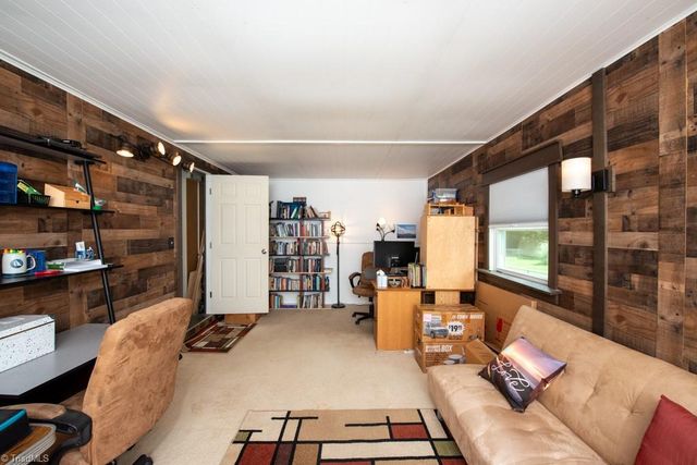 703 Locust Place, High Point, NC 27265