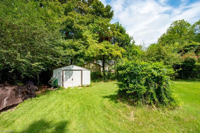 703 Locust Place, High Point, NC 27265