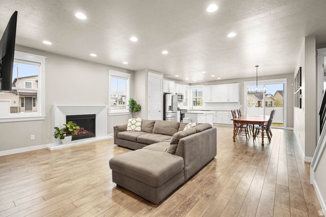 1383 W WATSON LN, Lindon, UT 84042