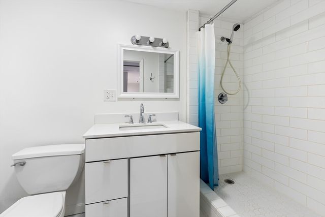 1427 Commonwealth Ave 102, Boston, MA 02135