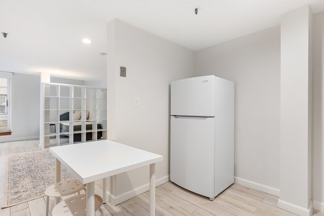 1427 Commonwealth Ave 102, Boston, MA 02135