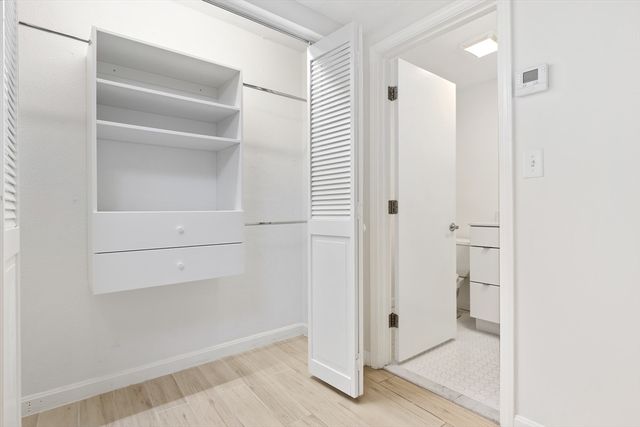 1427 Commonwealth Ave 102, Boston, MA 02135