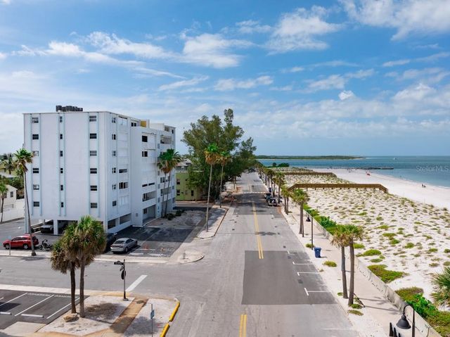 403 GULF WAY 601, St Pete Beach, FL 33706