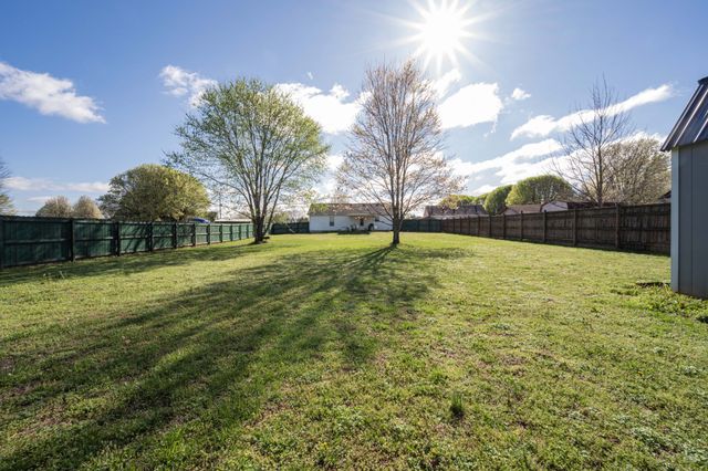 107 Antler Dr, Murfreesboro, TN 37130