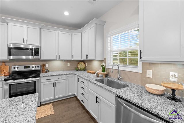 126 W River Cane Run, Perry, GA 31069