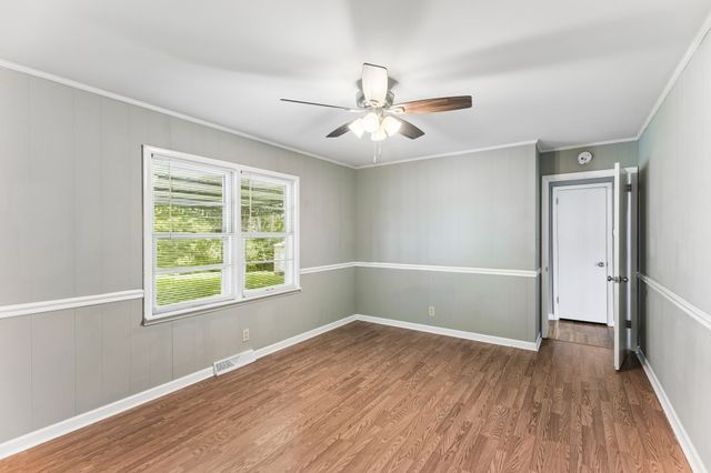 950 Fairlane Dr, Lewisburg, TN 37091