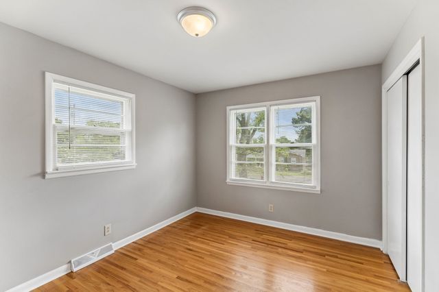 950 Fairlane Dr, Lewisburg, TN 37091