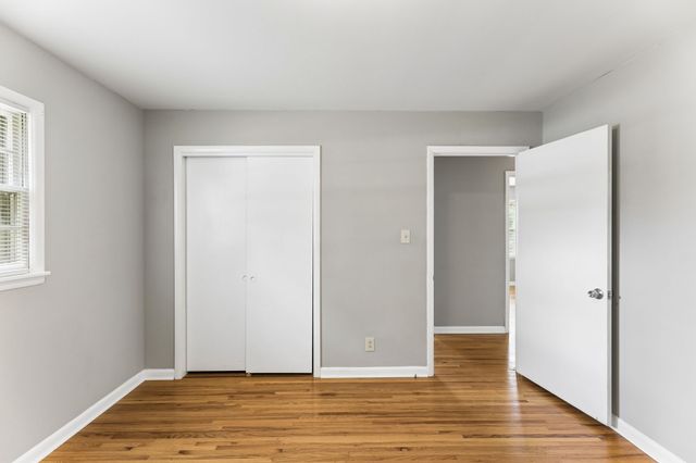 950 Fairlane Dr, Lewisburg, TN 37091